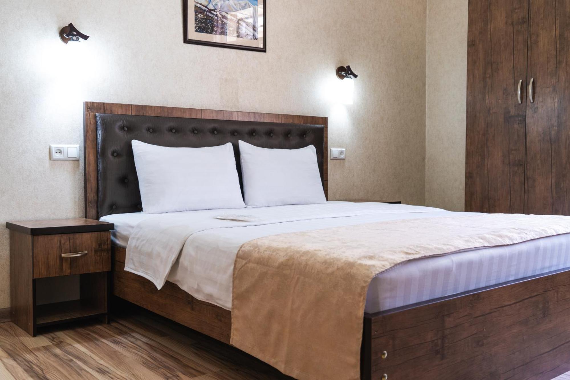 Tourist Inn Hotel ทาชเคนต์ ภายนอก รูปภาพ
