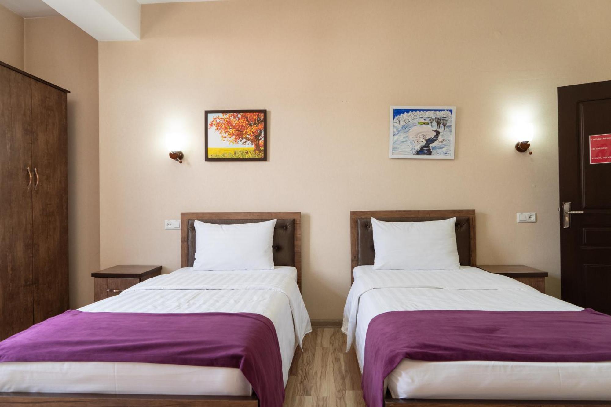 Tourist Inn Hotel ทาชเคนต์ ภายนอก รูปภาพ